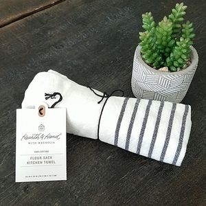 🍂Hearth & Hand Flour Sack Kitchen Towel